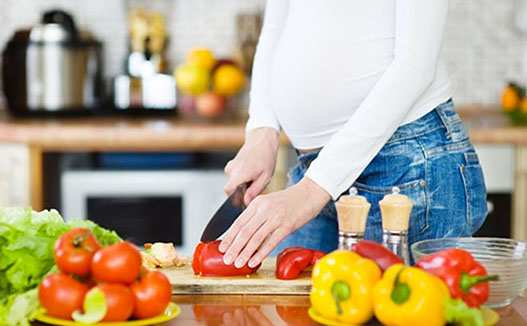 تغذیه بارداری طب سنتی