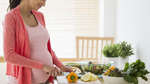 تغذیه بارداری در طب سنتی